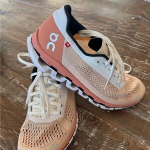 On Cloud - Cloudboom Running Shoe